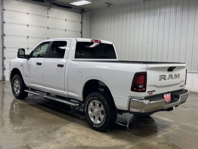 2025 RAM 2500 Big Horn Crew Cab 4X4 Diesel