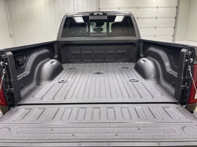 2026 RAM 2500 Big Horn Crew Cab 4X4 Diesel