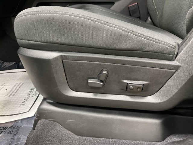 2026 RAM 2500 Big Horn Crew Cab 4X4 Diesel