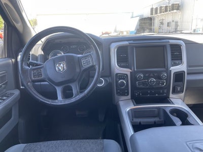 2017 RAM 1500 Big Horn Crew Cab 4X4