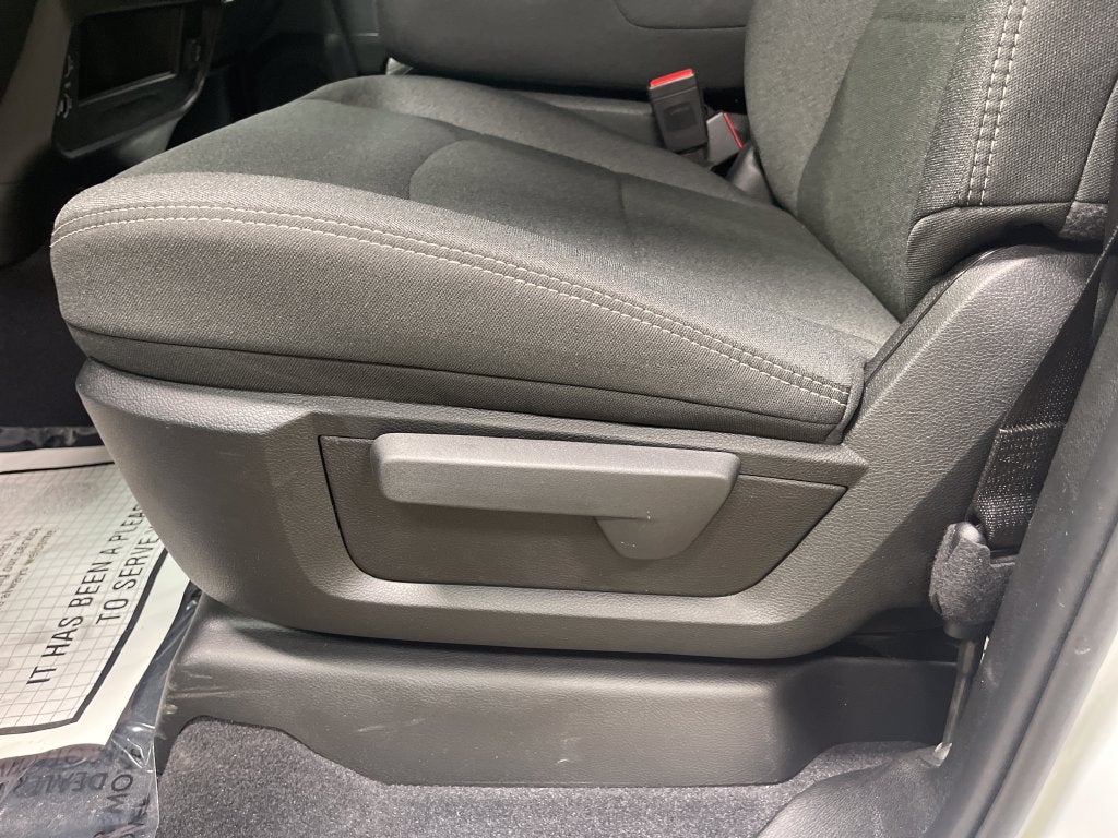2027 RAM 2500 Black Express