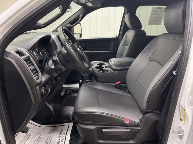 2024 RAM 5500 Chassis Cab Tradesman Crew Cab 4X4