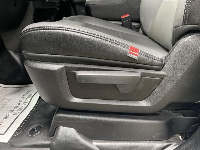 2024 RAM 5500 Chassis Cab Tradesman Crew Cab 4X4