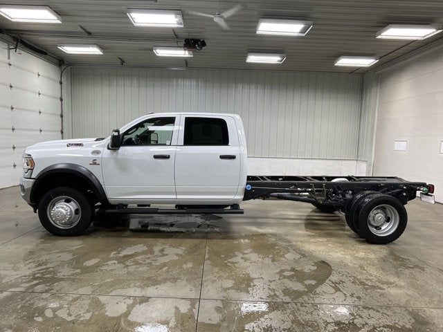 2024 RAM 5500 Chassis Cab Tradesman Crew Cab 4X4