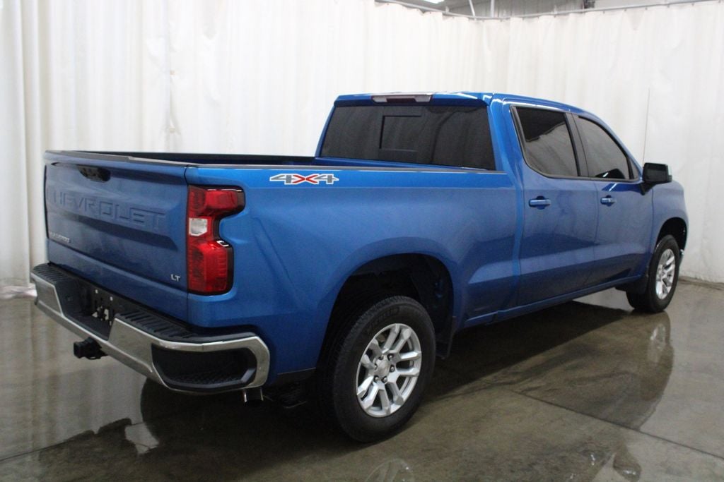 2024 Chevrolet Silverado 1500 LT Crew Cab 4X4