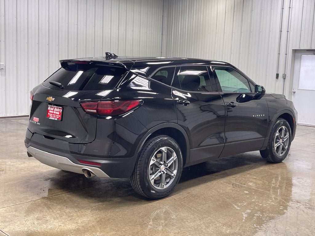2025 Chevrolet Blazer LT