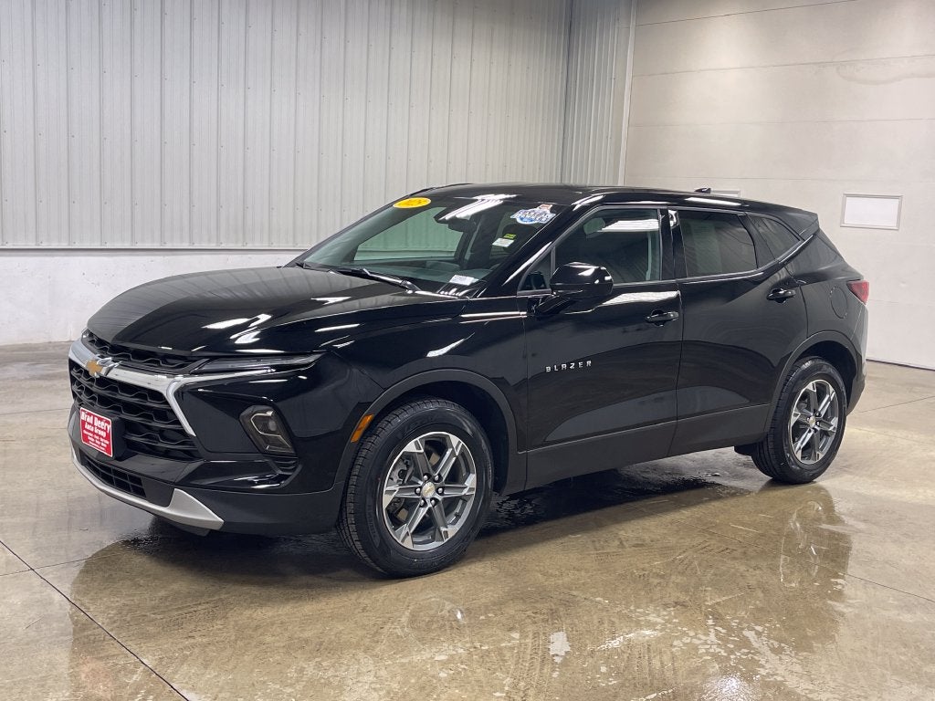 2025 Chevrolet Blazer LT