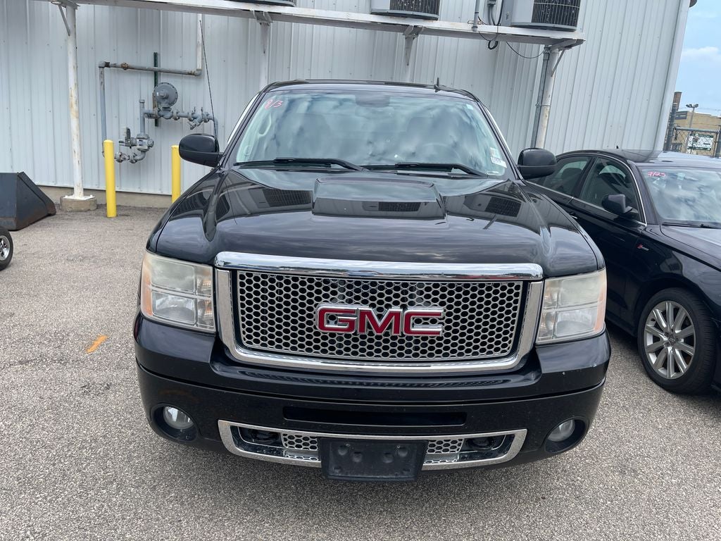 Used 2013 GMC Sierra 1500 Denali Denali with VIN 3GTP2XE29DG124670 for sale in Maquoketa, IA