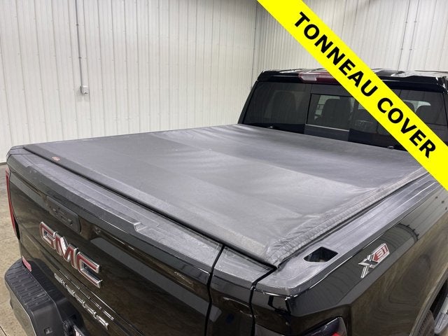 2021 GMC Sierra 1500 SLT Crew Cab 4X4