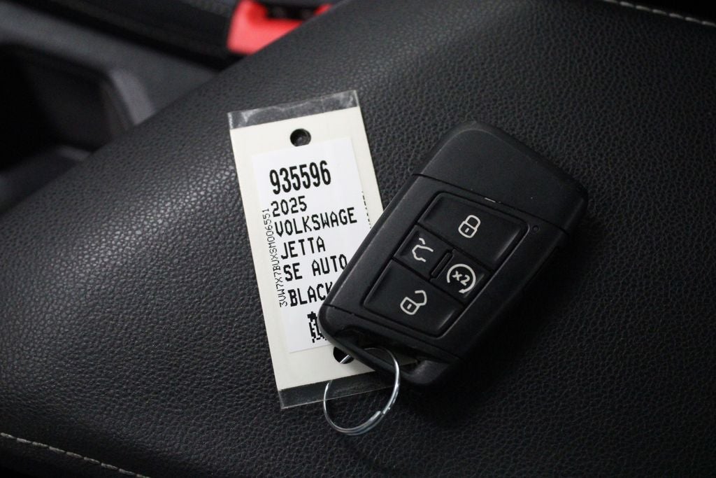 2025 Volkswagen Jetta 1.5T SE