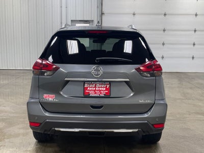 2020 Nissan Rogue SL