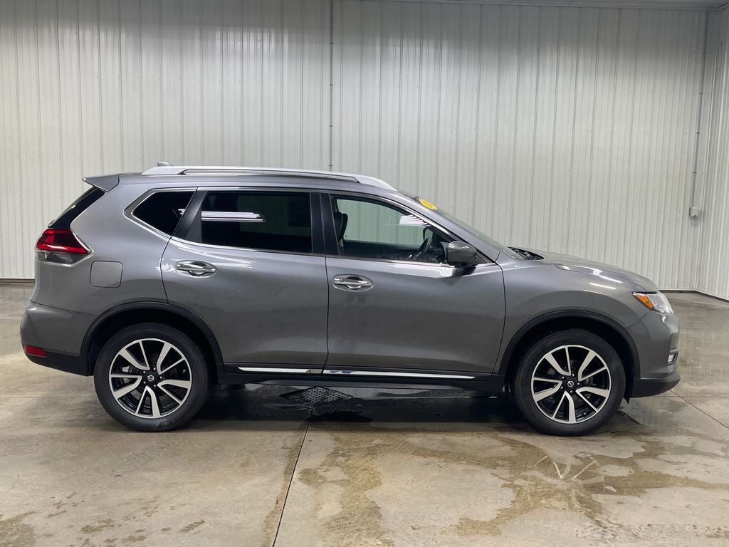 2020 Nissan Rogue SL