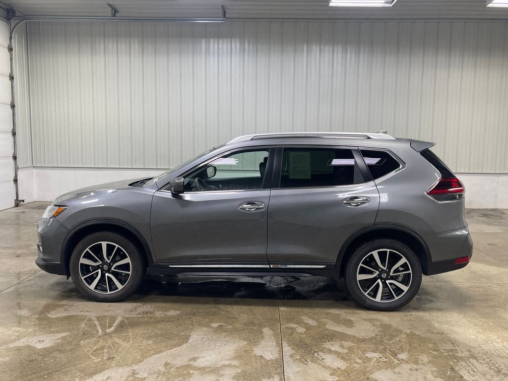 2020 Nissan Rogue SL