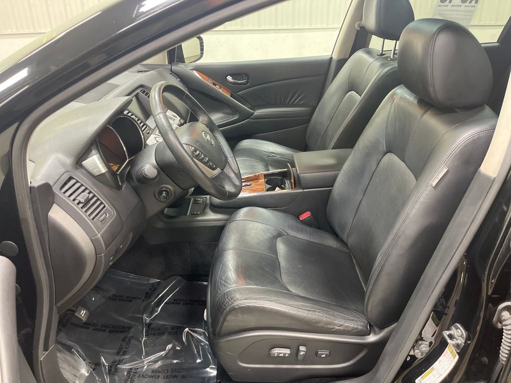 2009 Nissan Murano LE