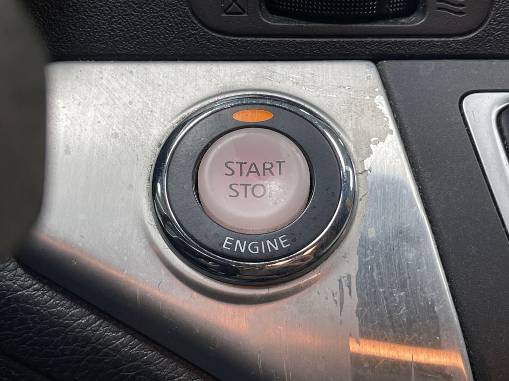 2009 Nissan Murano LE