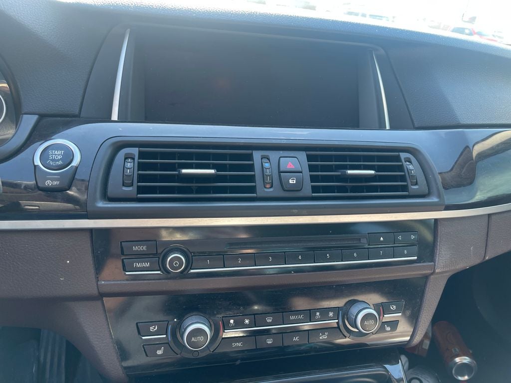 2015 BMW 5 Series 528i xDrive
